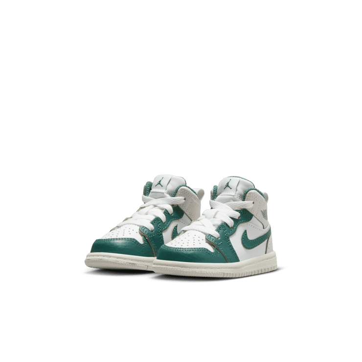 Air Jordan 1 Mid SE 'Oxidized Green' (TD) Angle 2