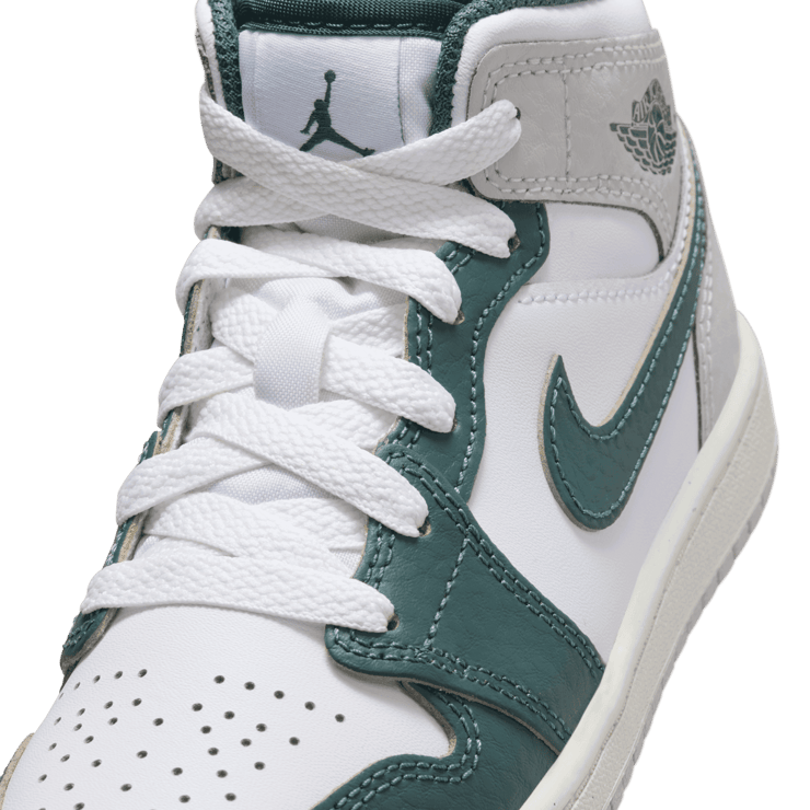 Air Jordan 1 Mid SE  'Oxidized Green' (PS) Angle 4