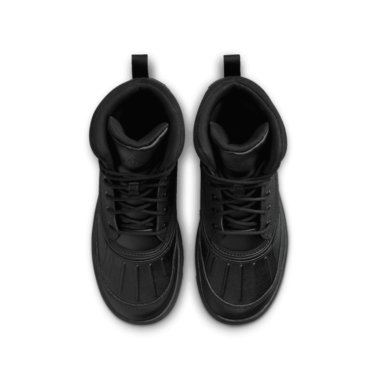 Nike Woodside 2 High Boots (GS) Angle 1