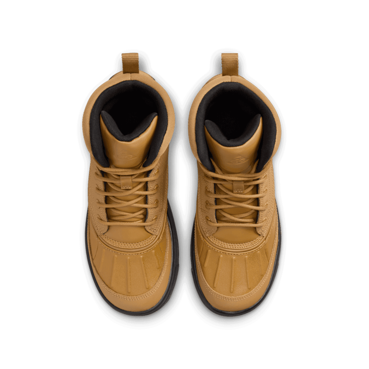 Nike Woodside 2 High Boots (GS) Angle 1
