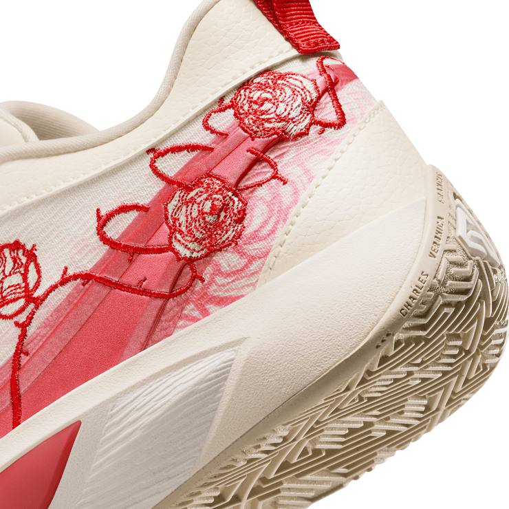 Nike Giannis Freak 6 Roses (GS) Angle 5