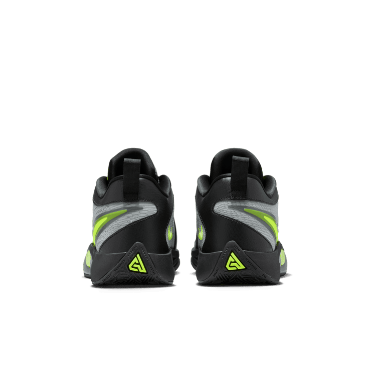 Nike Giannis Freak 6 Niaja (GS) Angle 3