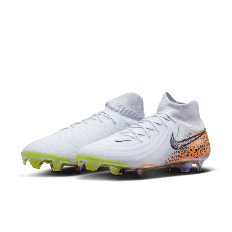 Nike Phantom Luna 2 Elite FG Olympic Safari Angle 2