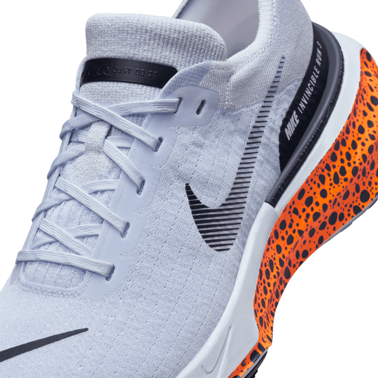 Nike Invincible 3 Electric (Olympic Safari) Angle 4