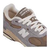 New Balance 993 Made in USA Sea Salt Castlerock Angle 4