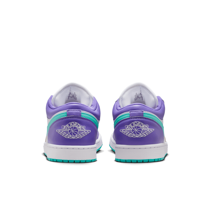 Air Jordan 1 Low Hornets Angle 3