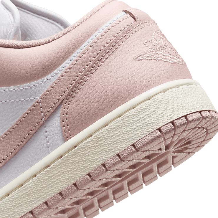 Air Jordan 1 Low White Pink Oxford (W) Angle 6