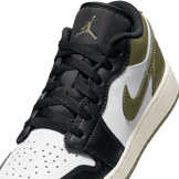 Air Jordan 1 Low Black Toe Medium Olive (GS) Angle 4