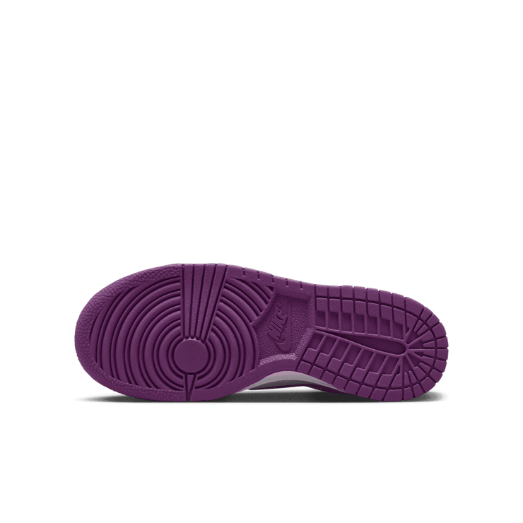 Nike Dunk Low (GS) Angle 0