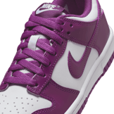 Nike Dunk Low (GS) Angle 4
