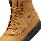 Nike Woodside 2 High Boots (PS) Angle 4