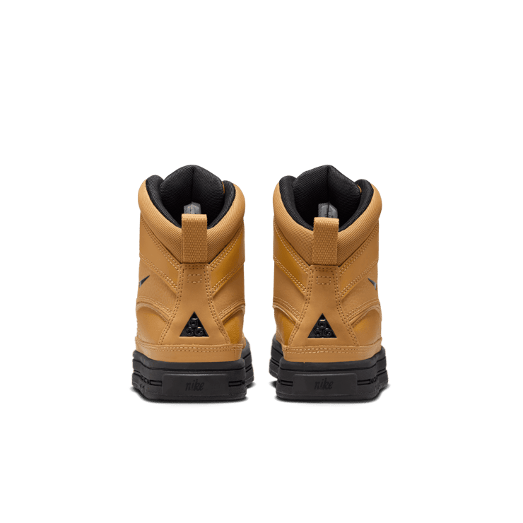 Nike Woodside 2 High Boots (PS) Angle 3
