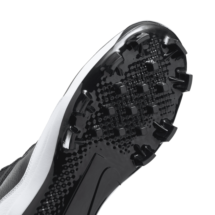 Jordan 10 Retro MCS Cleat Black White Angle 4