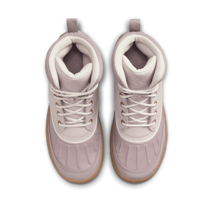 Nike Woodside 2 High Boots (GS) Angle 1