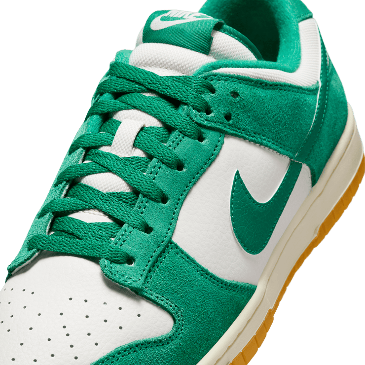 Nike Dunk Low SE Malachite Gum Angle 4