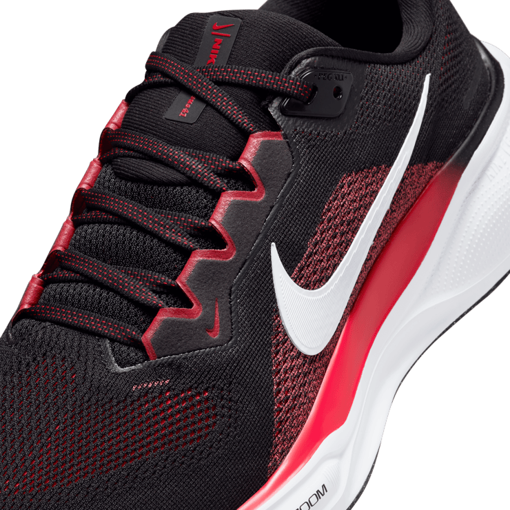 Nike Pegasus 41 Road Angle 10