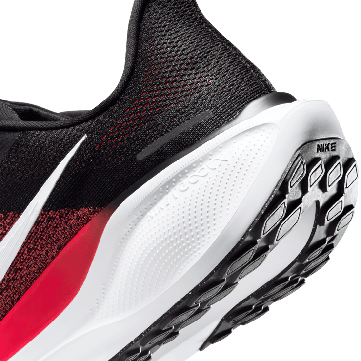 Nike Pegasus 41 Road Angle 11