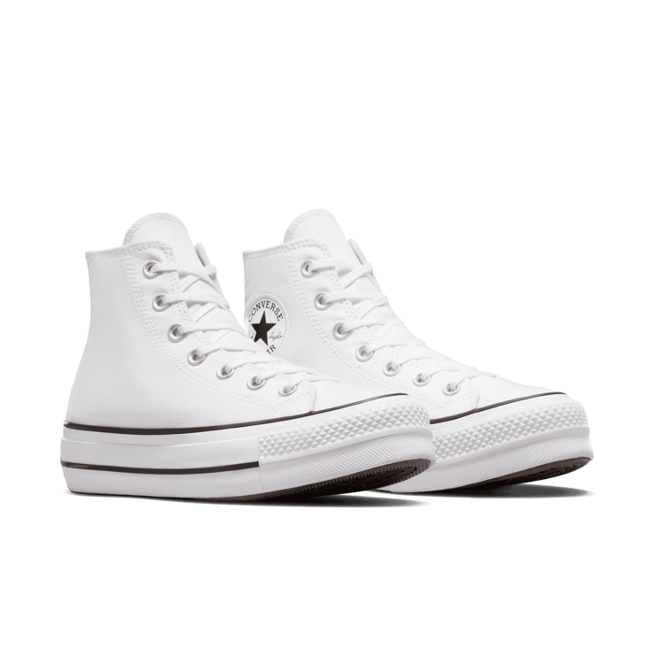 Nike Chuck Taylor All Star Lift Platform Canvas Angle 2