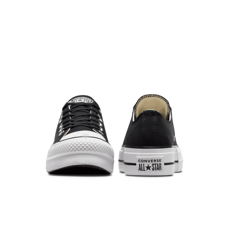 Nike Chuck Taylor All Star Lift Platform Canvas Angle 3