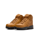 Nike Manoa Boots (GS) Angle 2