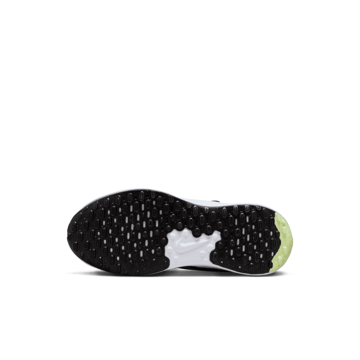 Nike Revolution 7 (PS) Angle 0