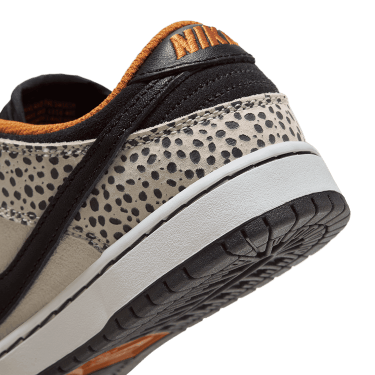 Nike SB Dunk Low Olympic (PS) Angle 5