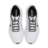 Nike Pegasus 41 Road Angle 9