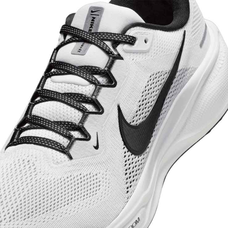 Nike Pegasus 41 Road Angle 4