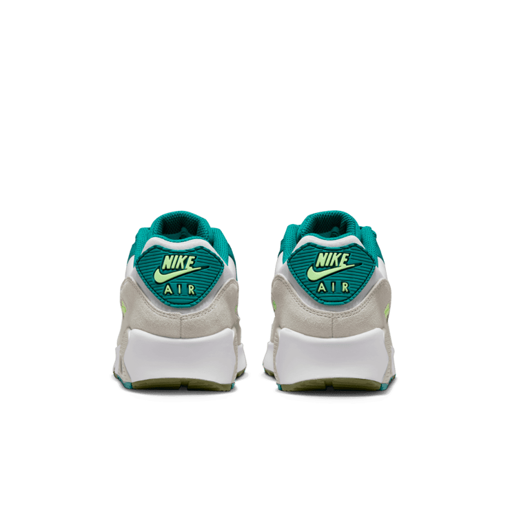 Nike Air Max 90 LTR Big â (GS) Angle 3