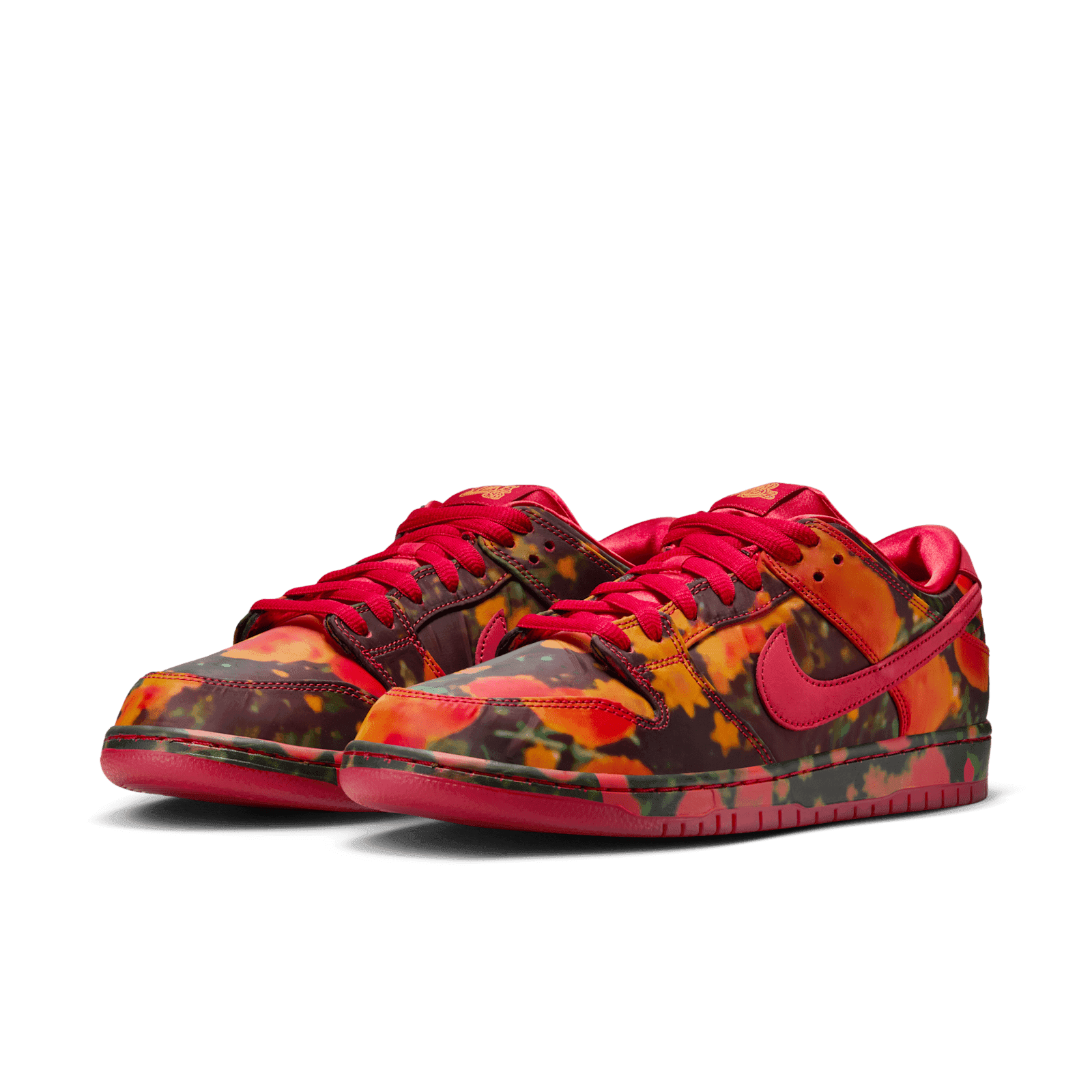 The Wizard of Oz x Nike SB Dunk Low Releases December 2024 The Wizard of Oz x Nike SB Dunk Low Releases December 2024