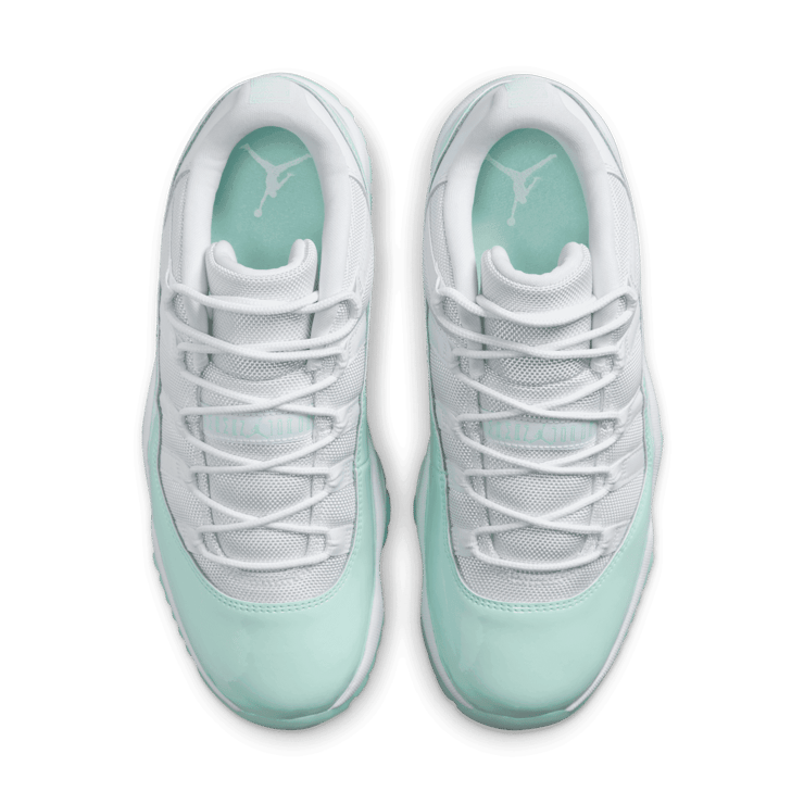 Air Jordan 11 Retro Low Igloo (W) Angle 4