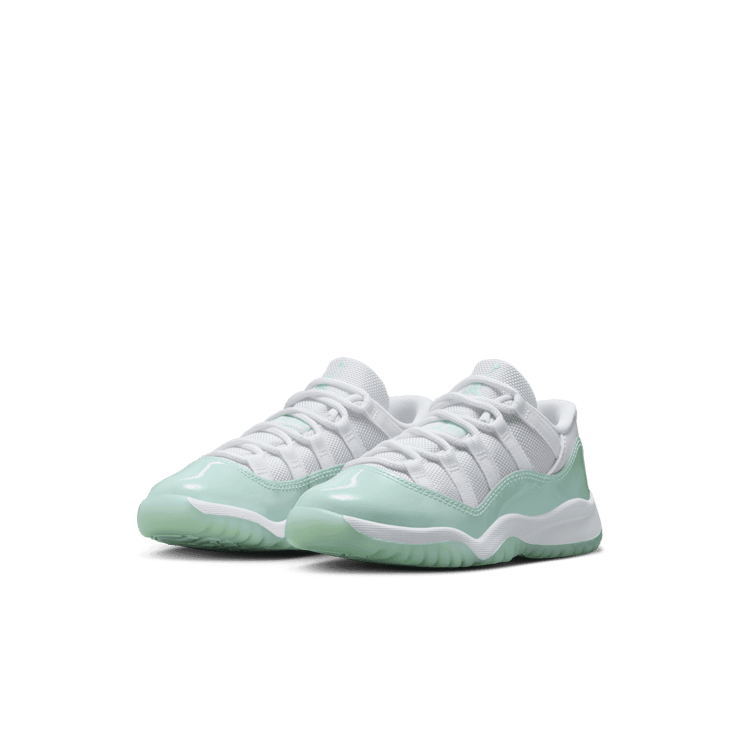 Air Jordan 11 Retro Low Igloo (PS) Angle 2