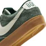 Nike Blazer Low Devin Booker Team Dark Green Angle 9