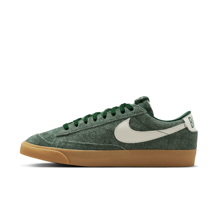 Nike Blazer Low Devin Booker Team Dark Green Angle 2