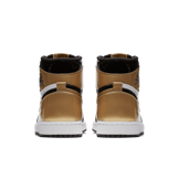 Jordan 1 Retro High NRG Patent Gold Toe Angle 3