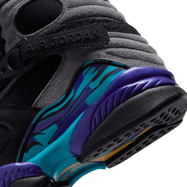Air Jordan 8 Retro Aqua (GS) Angle 4