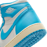 Air Jordan 1 Retro High OG UNC Reimagined (GS) Angle 5