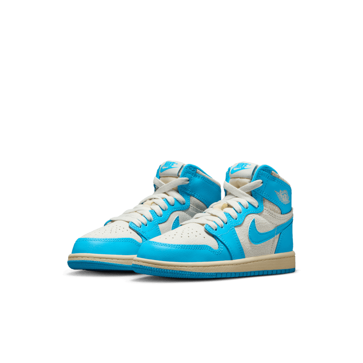 Air Jordan 1 Retro High OG UNC Reimagined (PS) Angle 2