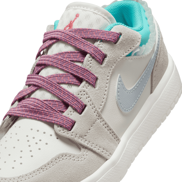 Air Jordan 1 Low Alt SE  'Sail Violet Dust' (PS) Angle 4