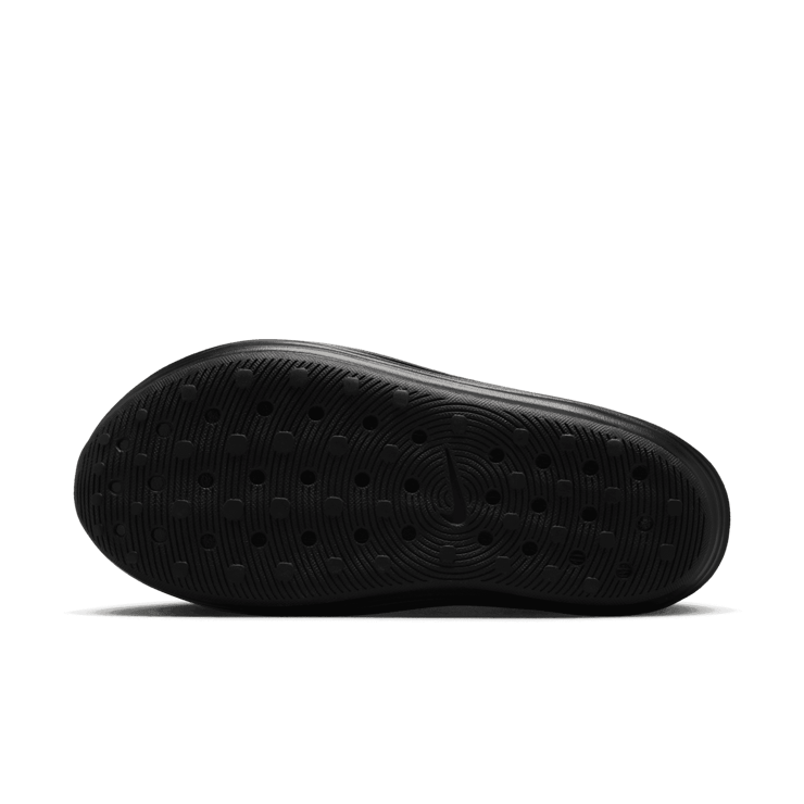 Nike ReactX Rejuven8 Triple Black Angle 0
