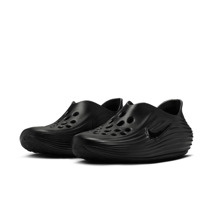 Nike ReactX Rejuven8 Triple Black (W) Angle 3