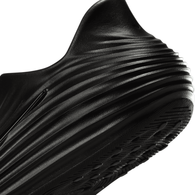 Nike ReactX Rejuven8 Triple Black (W) Angle 6