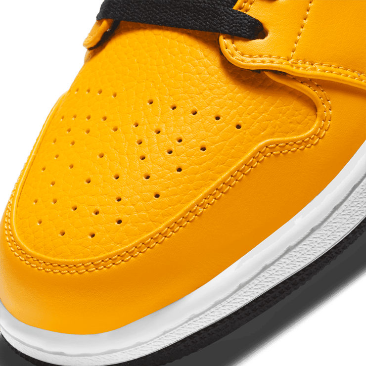Jordan 1 Low University Gold Angle 4