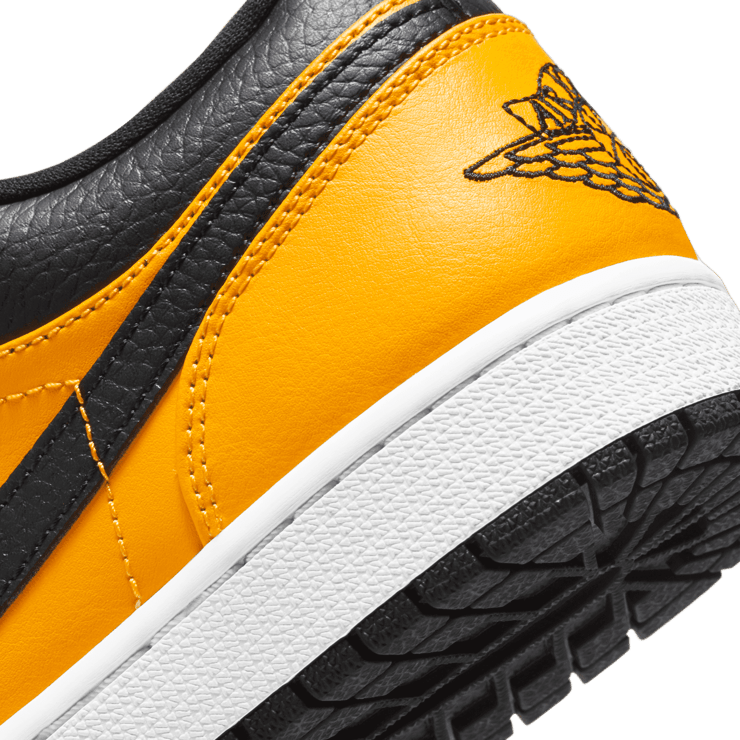 Jordan 1 Low University Gold Angle 5