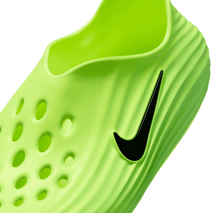 Nike ReactX Rejuven8 Green Strike Angle 4