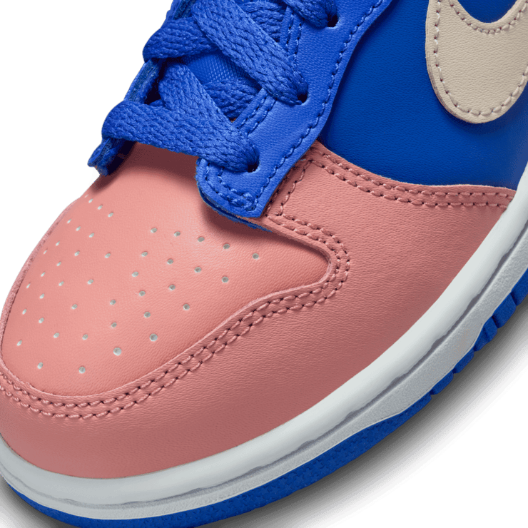 Nike Dunk Low SE 'Salmon Toe' (PS) Angle 4