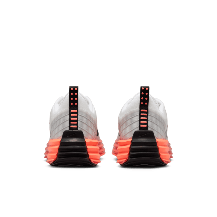 Nike Lunar Roam Angle 3