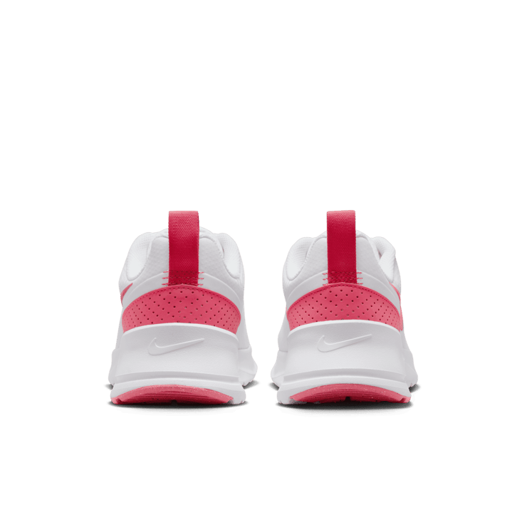 Nike Air Max Nuaxis Angle 3