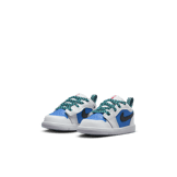 Jordan 1 Low Alt SE (TD) Angle 2