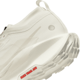 Nike Pegasus Trail 5 GORE-TEX Waterproof Trail Angle 5